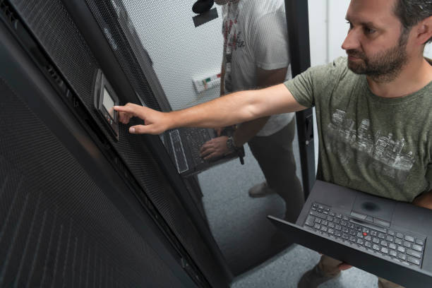 Data centre hardware and technicians